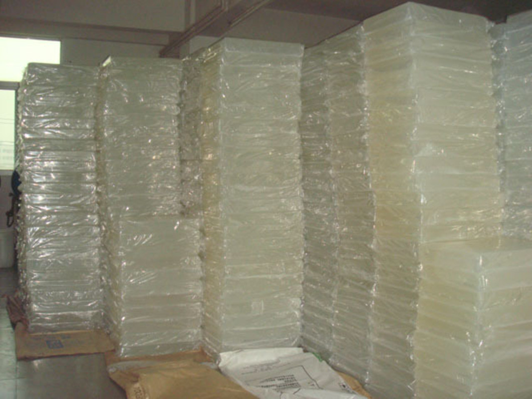 1 pezzo = 1 kg Base di sapone  - Soap Making Glycerin Base recensione e prezzo