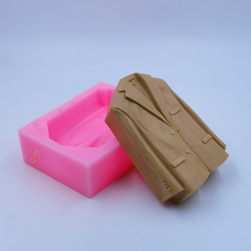 I più nuovi stampi per sapone  - Soap Making Book recensione e prezzo
