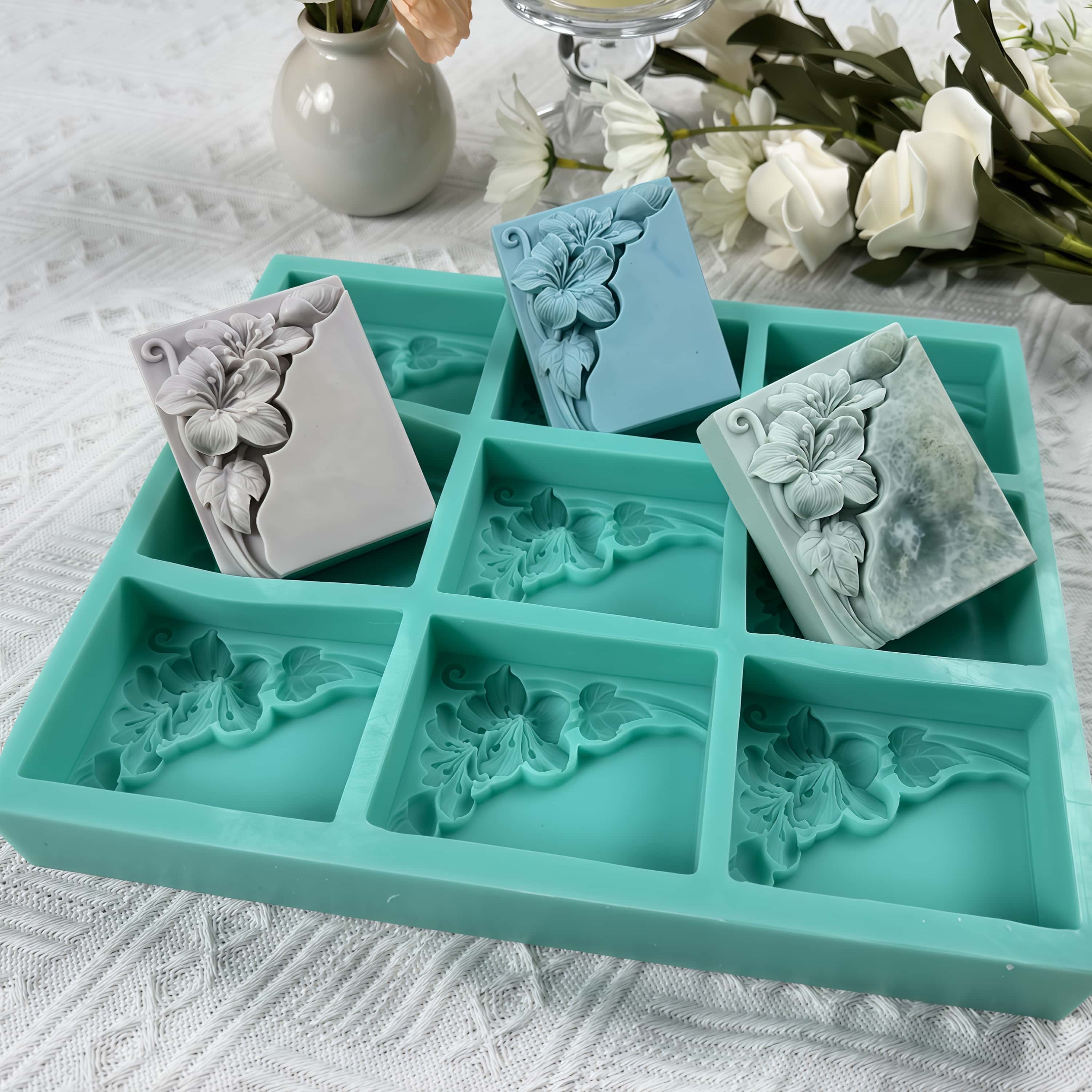 Stampo per sapone floreale a 9 - Soap Making Book recensione e prezzo