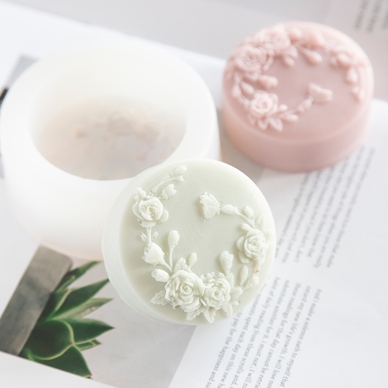 Stampo in silicone per sapone  - Soap Making Guide For Beginners recensione e prezzo